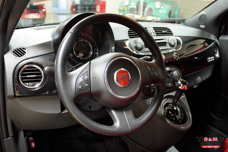 2013 FIAT 500 Sport