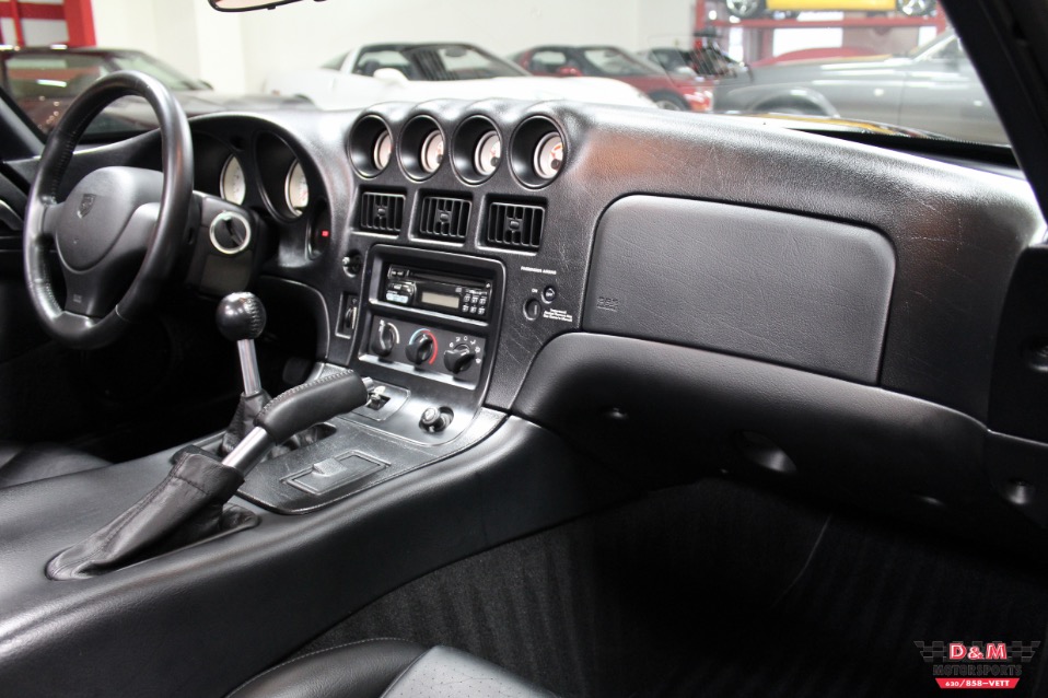 2001 Dodge Viper RT/10