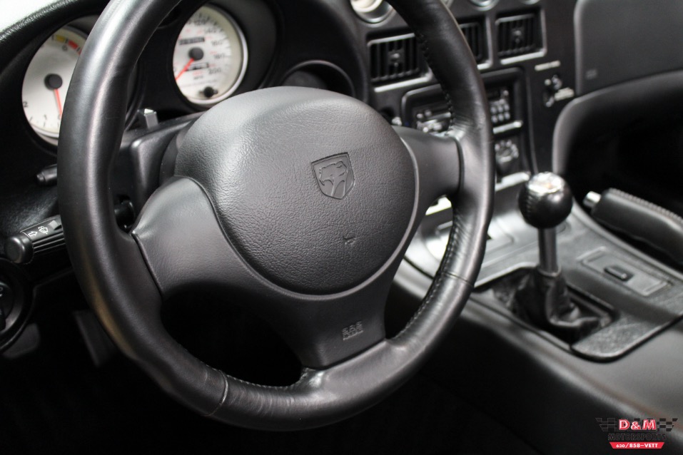 2001 Dodge Viper RT/10