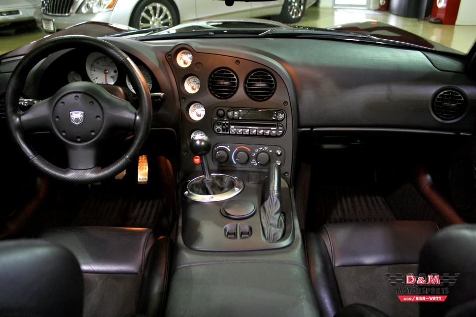 2004 Dodge Viper SRT-10