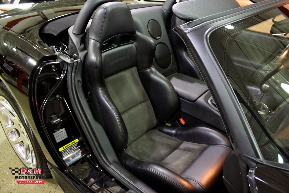 2004 Dodge Viper SRT-10