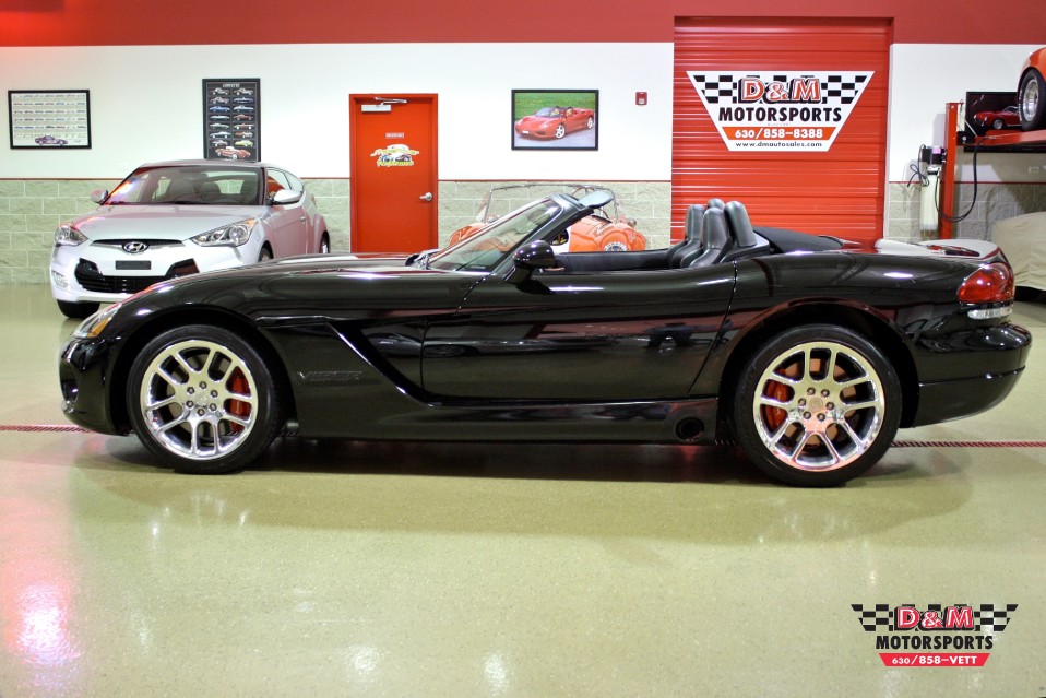 2004 Dodge Viper SRT-10