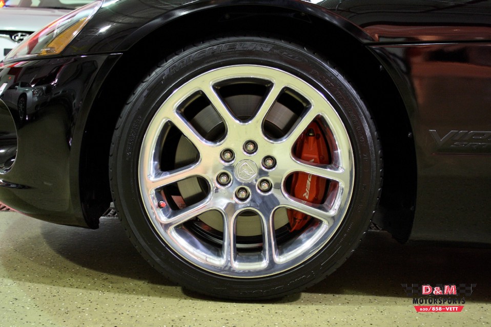 2004 Dodge Viper SRT-10