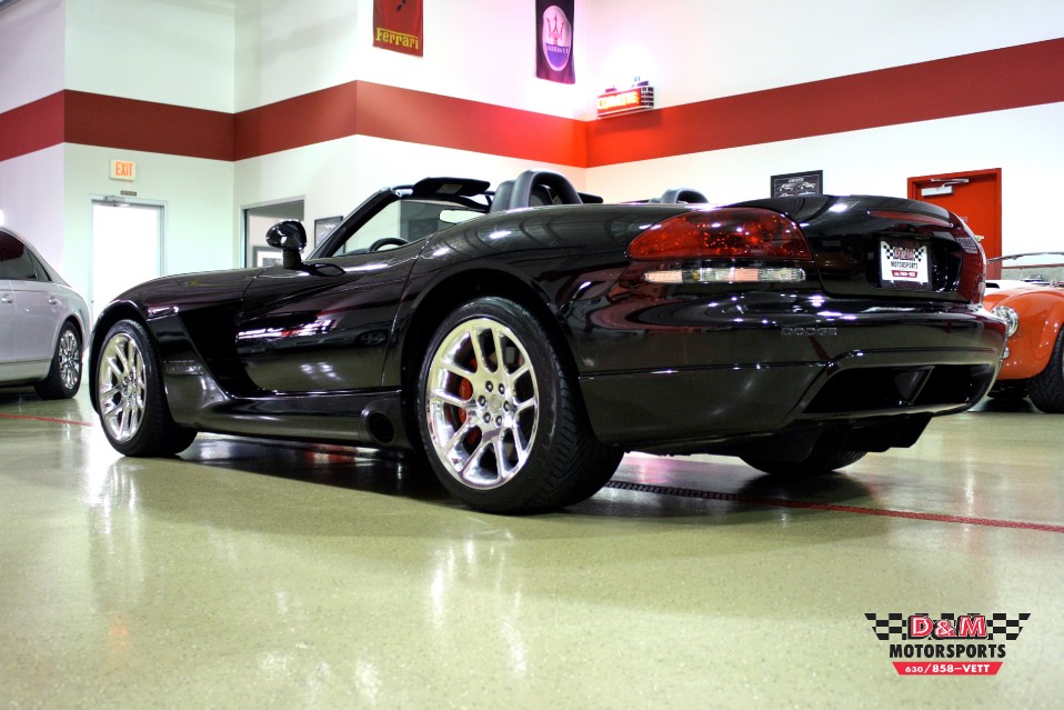 2004 Dodge Viper SRT-10