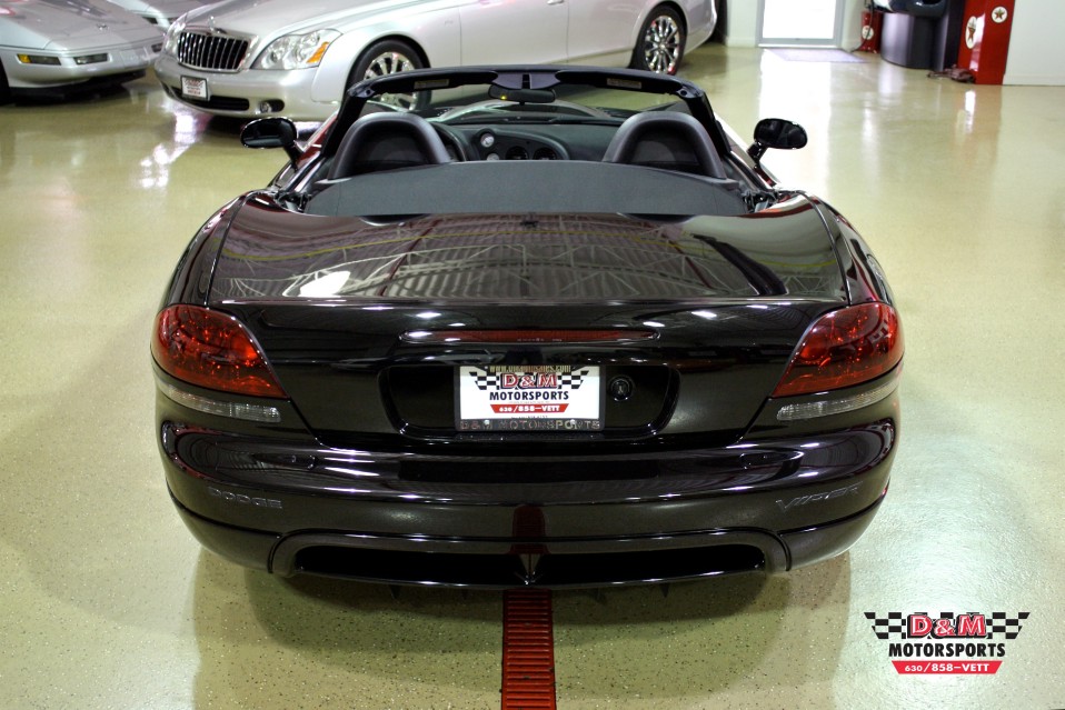 2004 Dodge Viper SRT-10