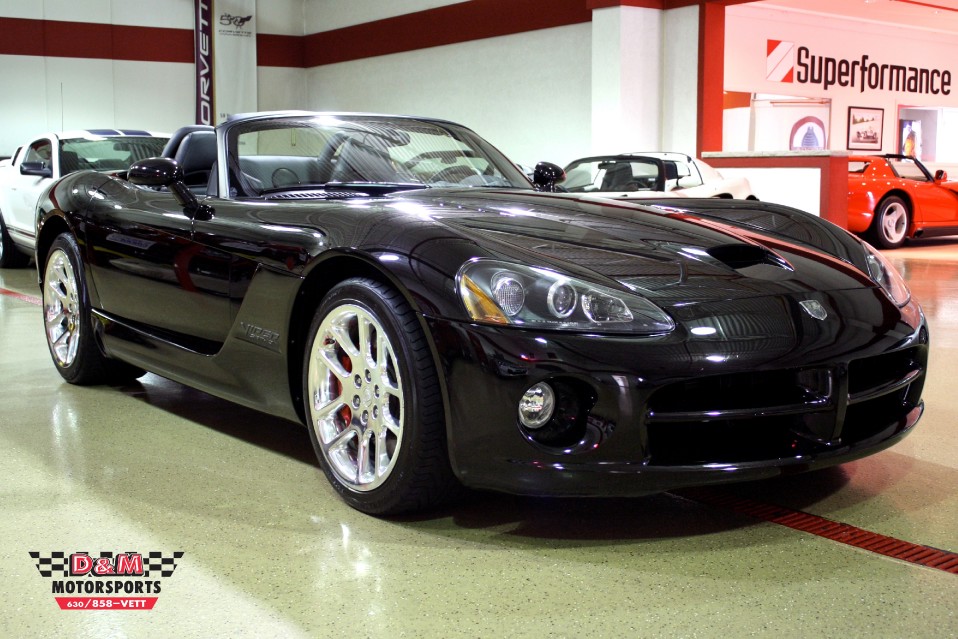 2004 Dodge Viper SRT-10