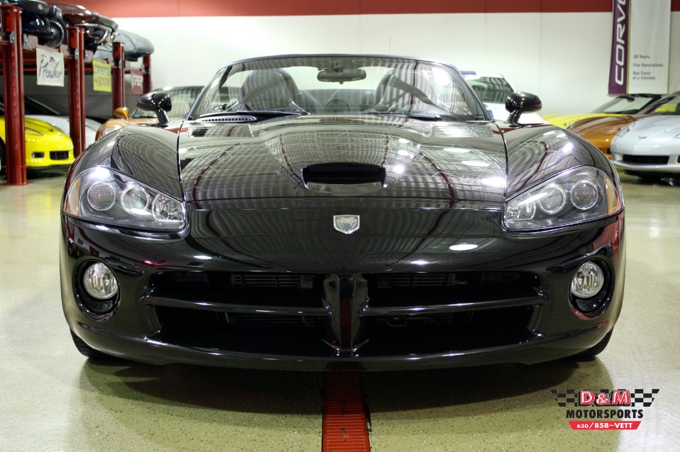 2004 Dodge Viper SRT-10