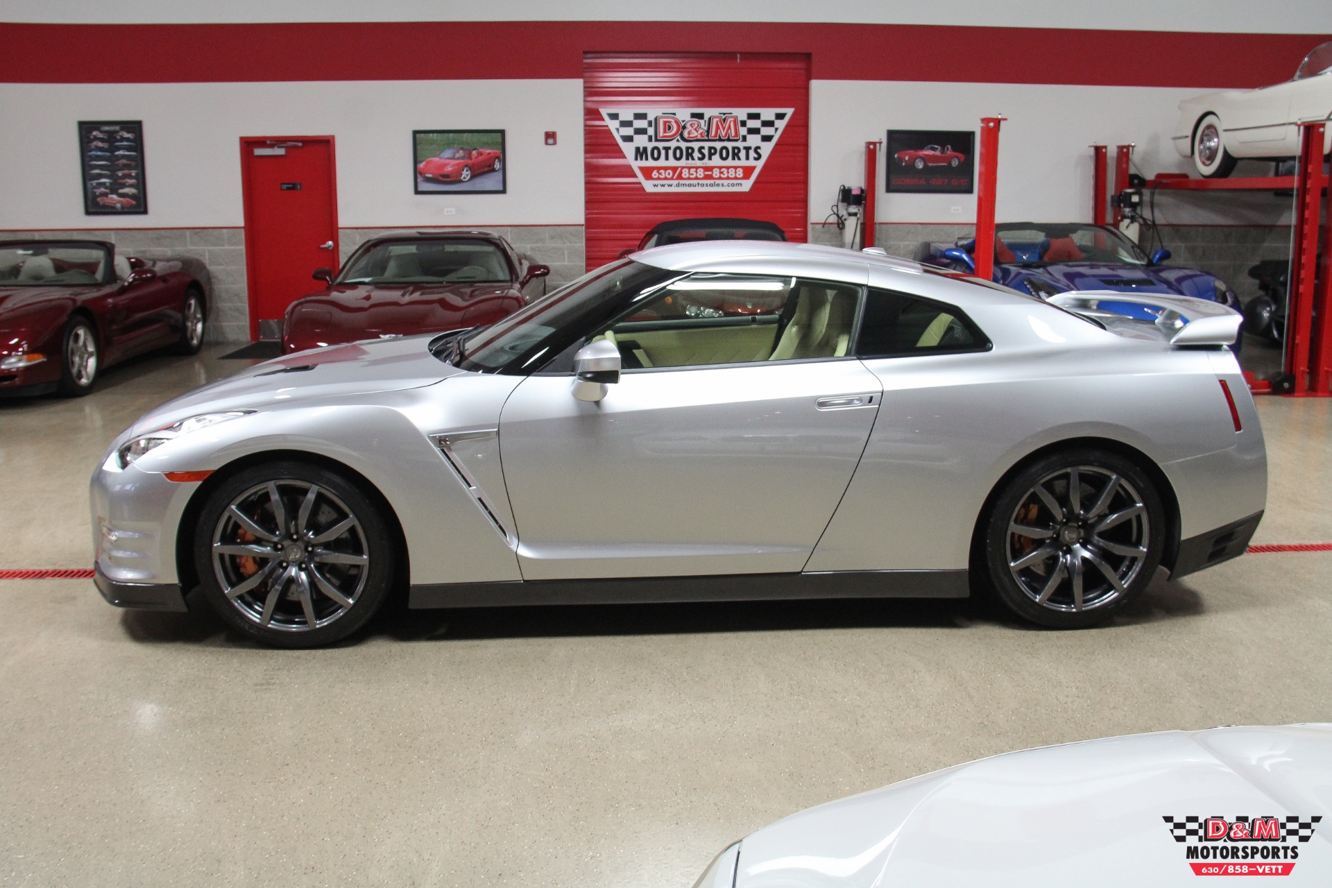 2015 Nissan GT-R Premium Stock # M6379 for sale near Glen Ellyn, IL ...