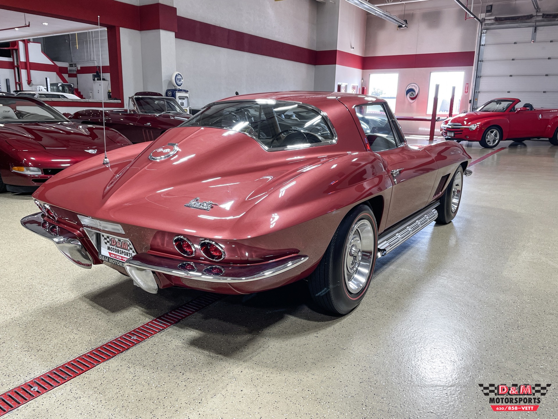 Used 1967 Chevrolet Corvette Coupe | Glen Ellyn, IL