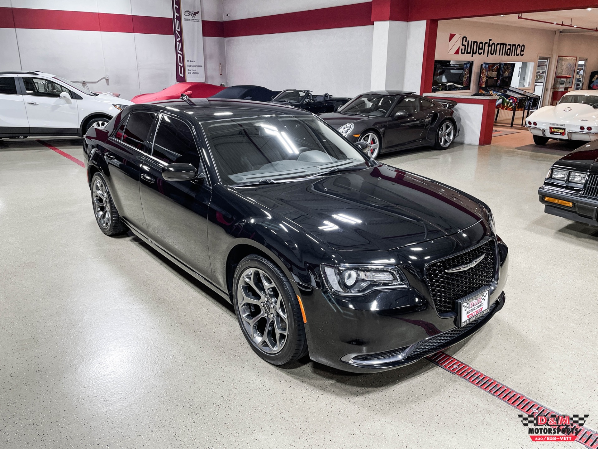 Used 2018 Chrysler 300 Touring | Glen Ellyn, IL