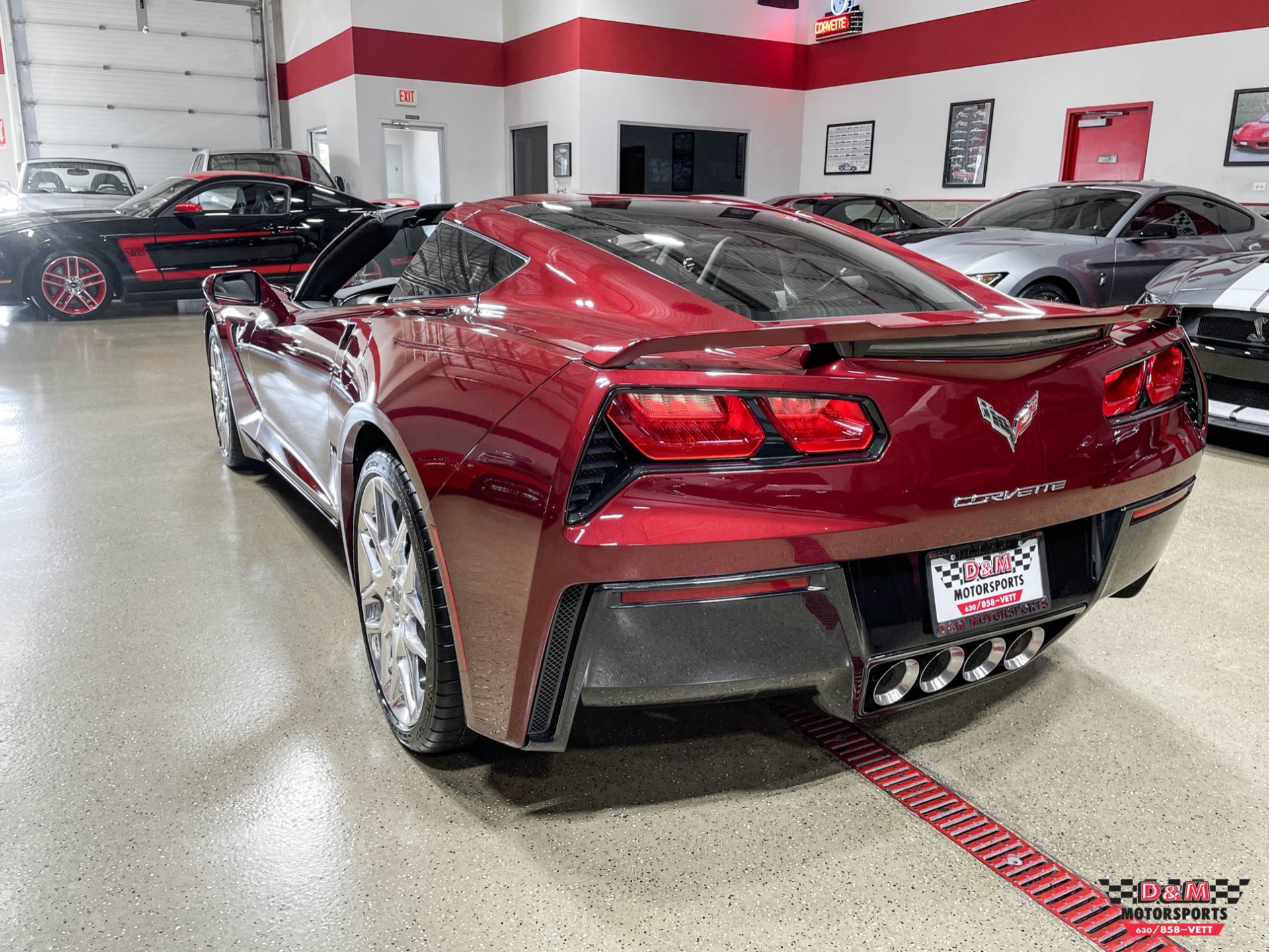 Used 2018 Chevrolet Corvette Stingray Coupe | Glen Ellyn, IL