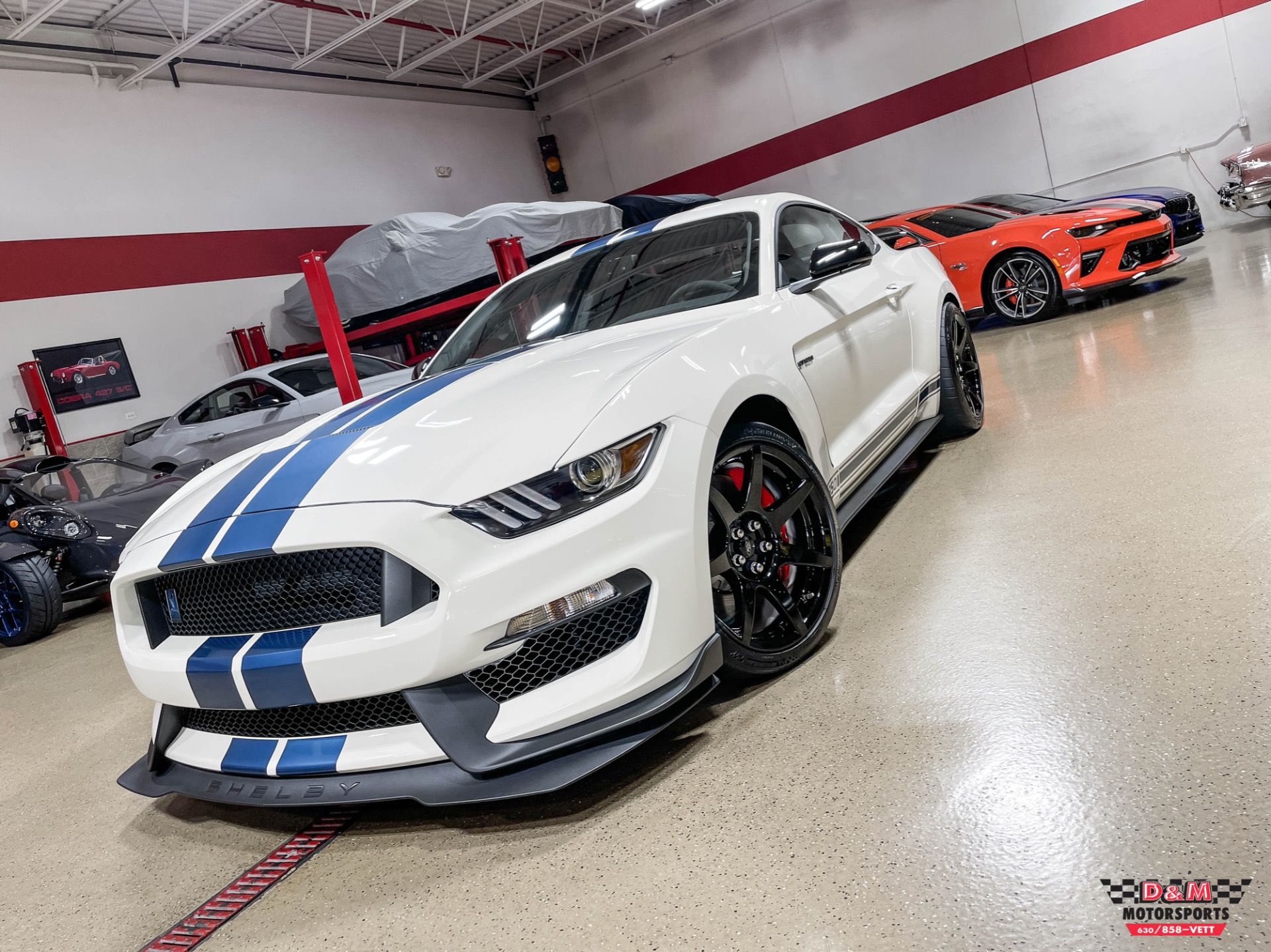 Used 2020 Ford Mustang Shelby GT350R | Glen Ellyn, IL