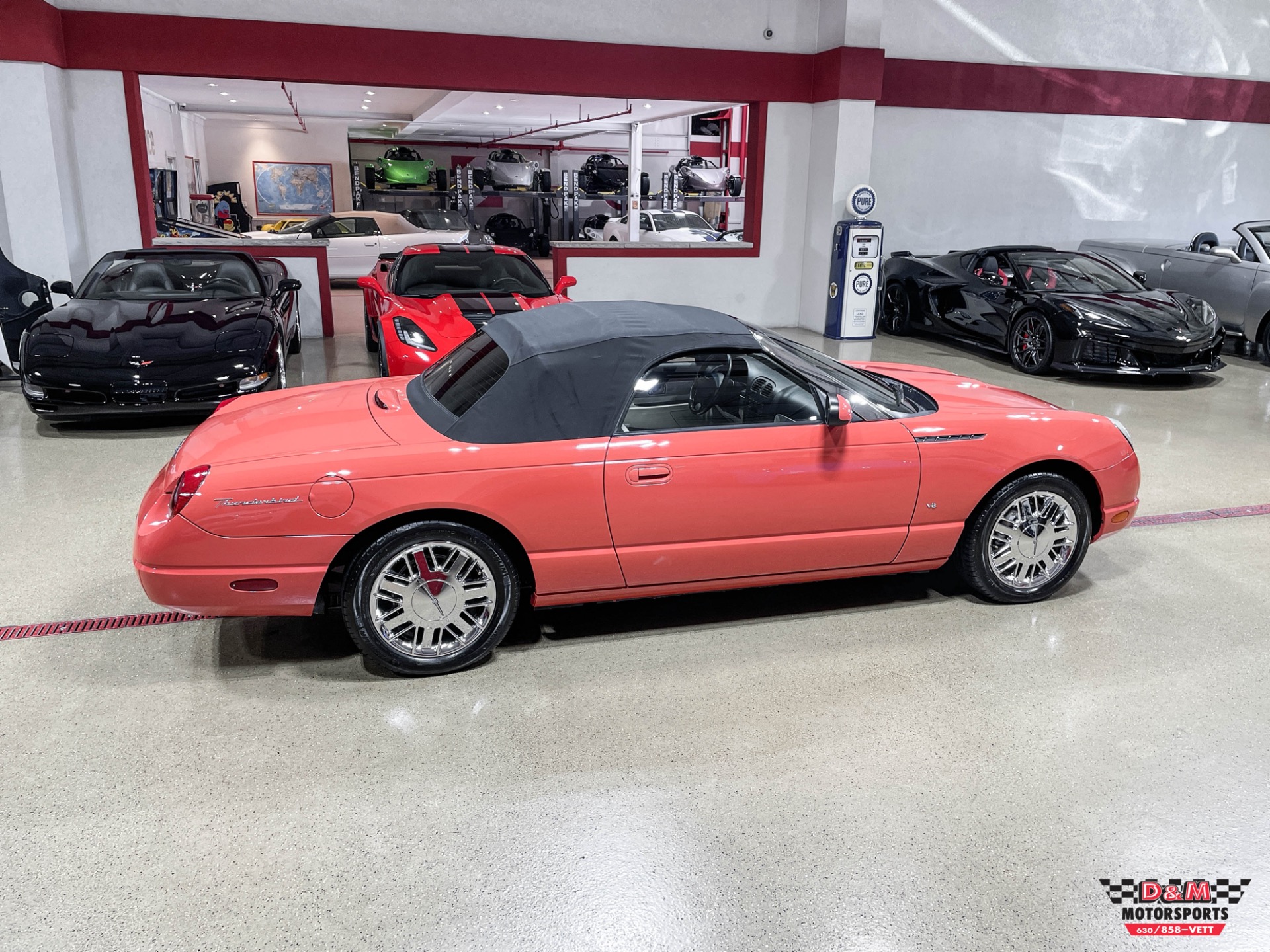 Used 2003 Ford Thunderbird Limited Edition 007 | St. Petersburg, FL