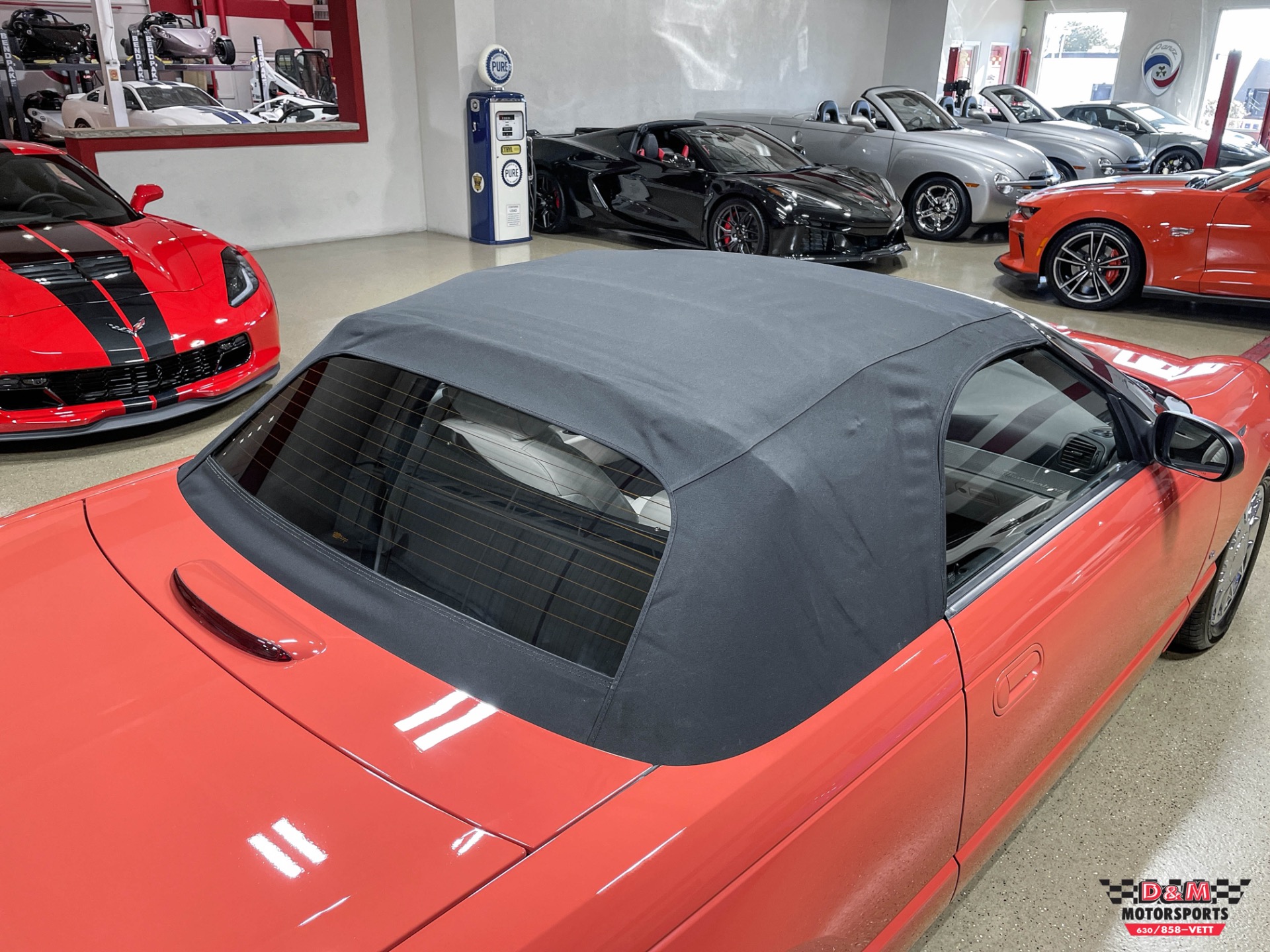 Used 2003 Ford Thunderbird Limited Edition 007 | St. Petersburg, FL