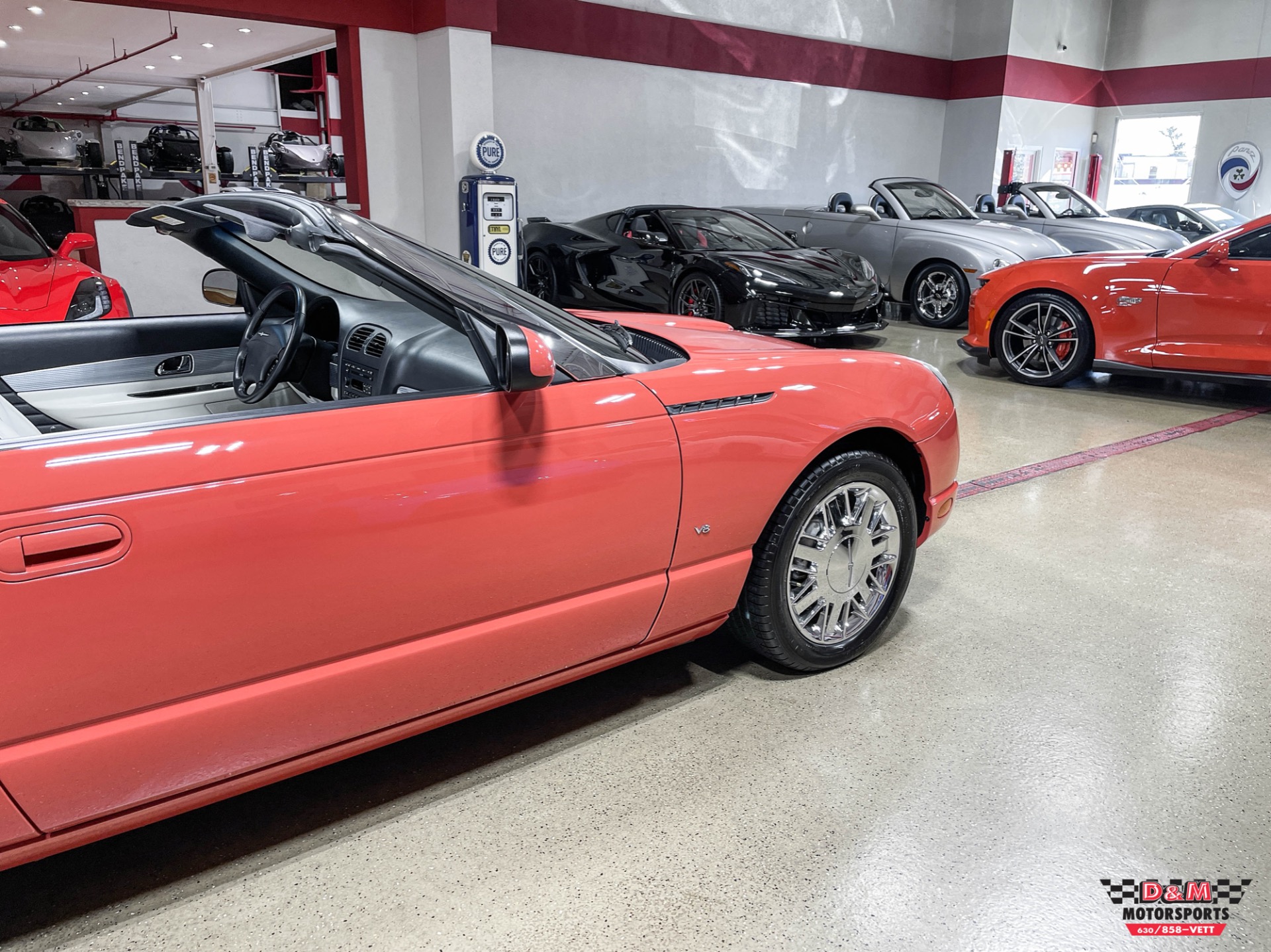 Used 2003 Ford Thunderbird Limited Edition 007 | St. Petersburg, FL