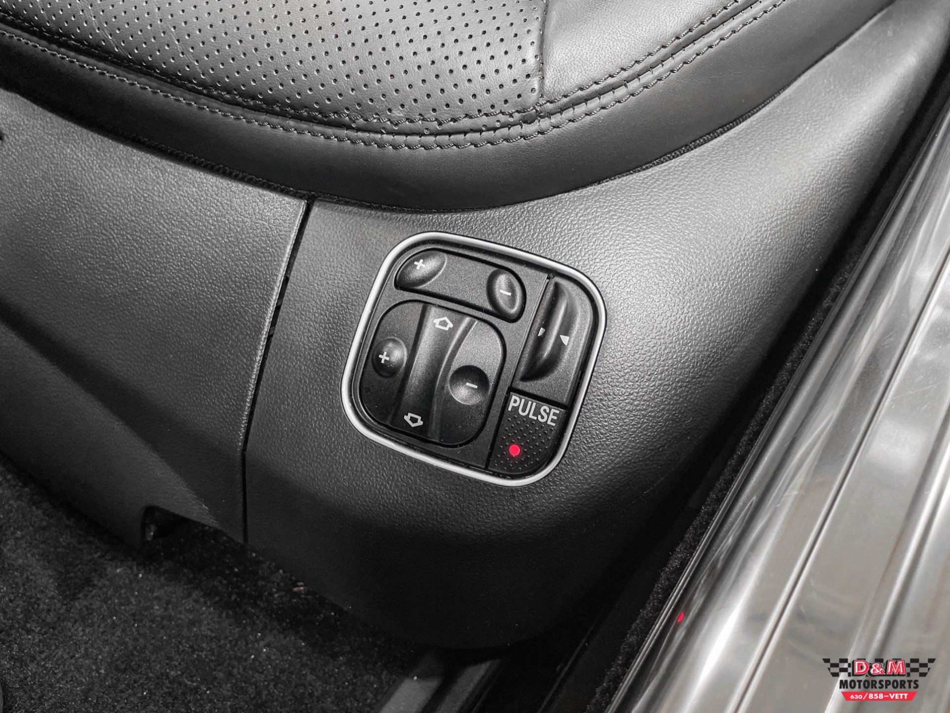 Used 2009 Mercedes-Benz SL550  | Glen Ellyn, IL