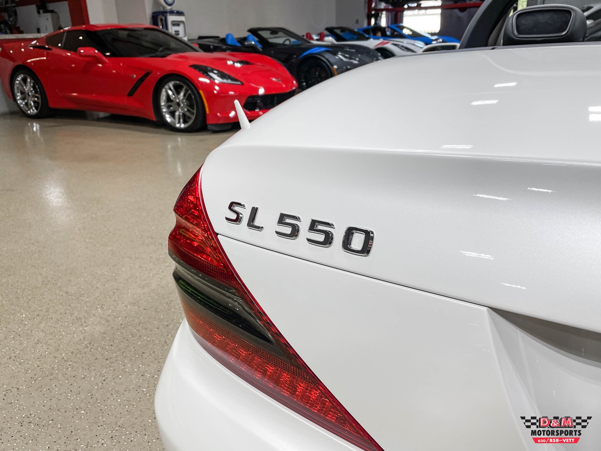 Used 2009 Mercedes-Benz SL550  | Glen Ellyn, IL