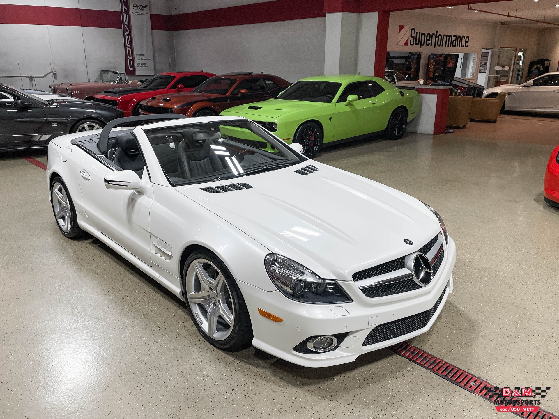 Used 2009 Mercedes-Benz SL550  | Glen Ellyn, IL