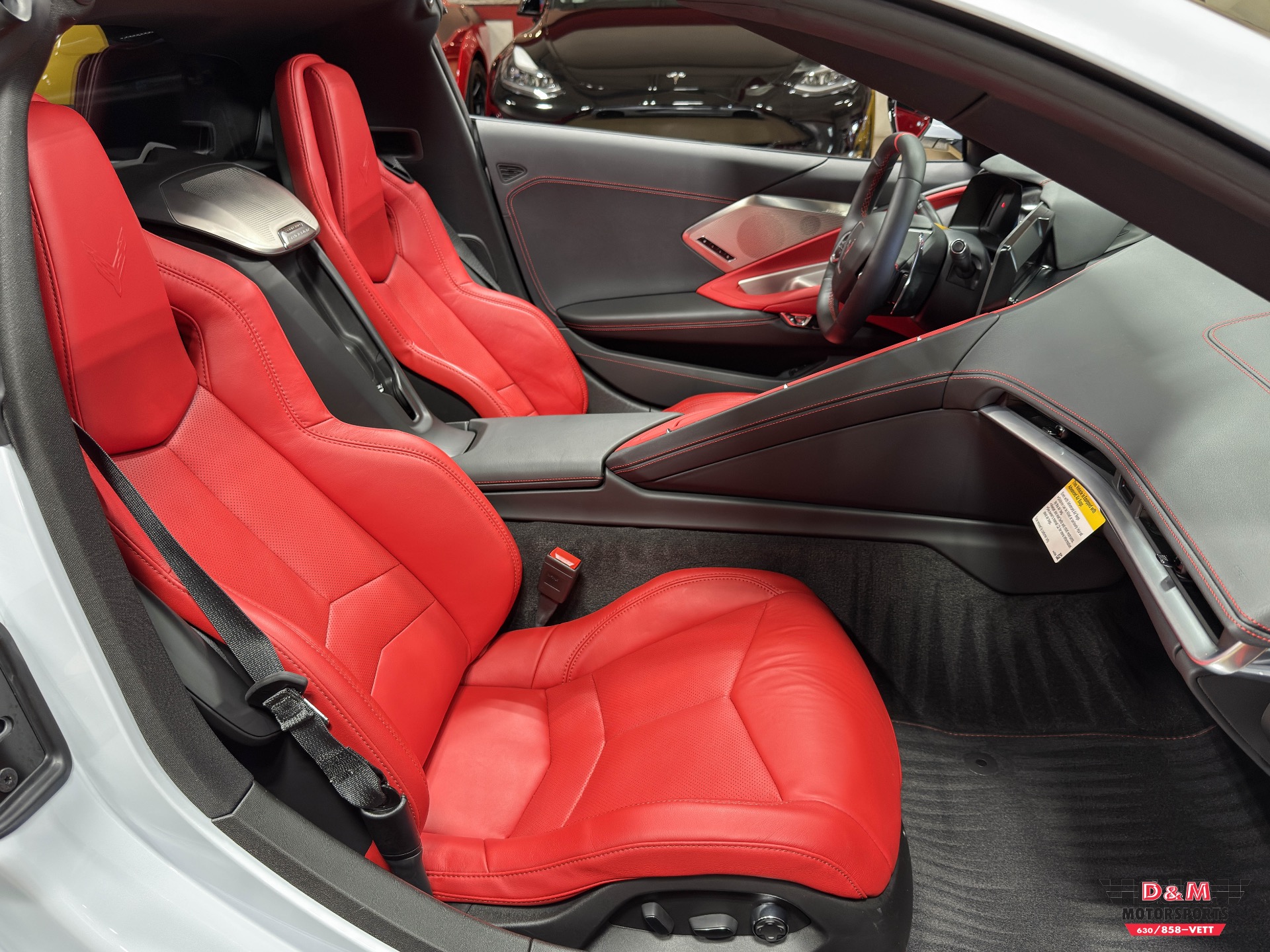 2024 Chevrolet Corvette 2LT photo 12