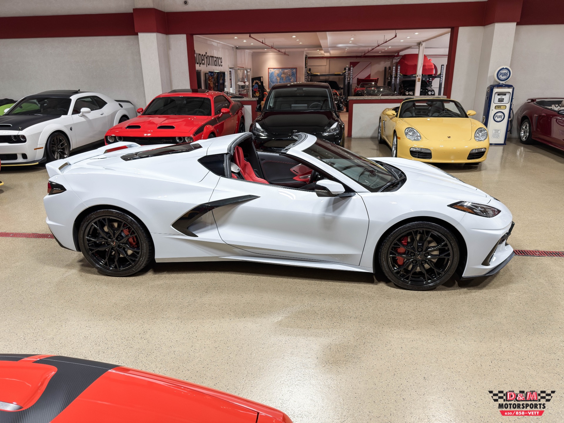 2024 Chevrolet Corvette 2LT photo 7