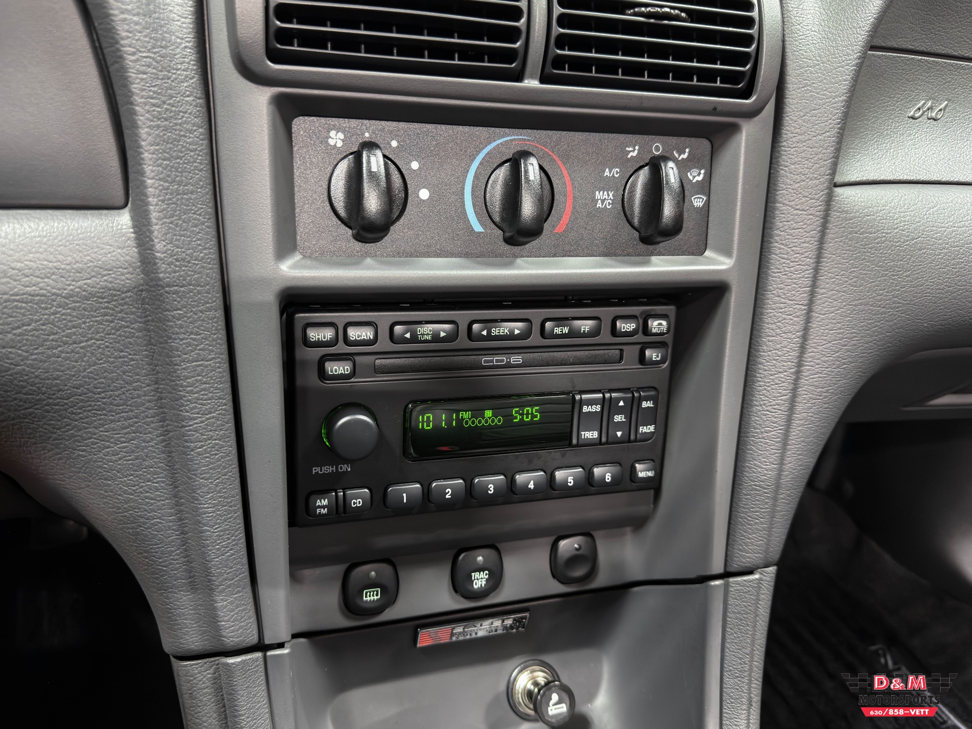 2003 Ford Mustang - Photo 22