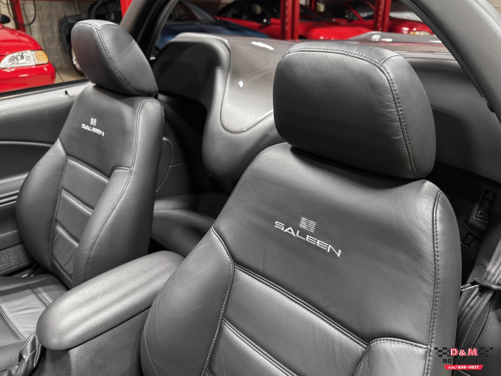 2003 Ford Mustang - Photo 26